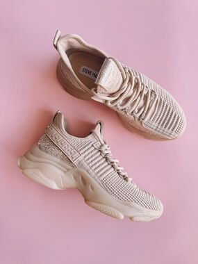 Sz 7.5M Steve Madden Blush Maxima Chunky Champagne Rhinestone Sneaker EUC